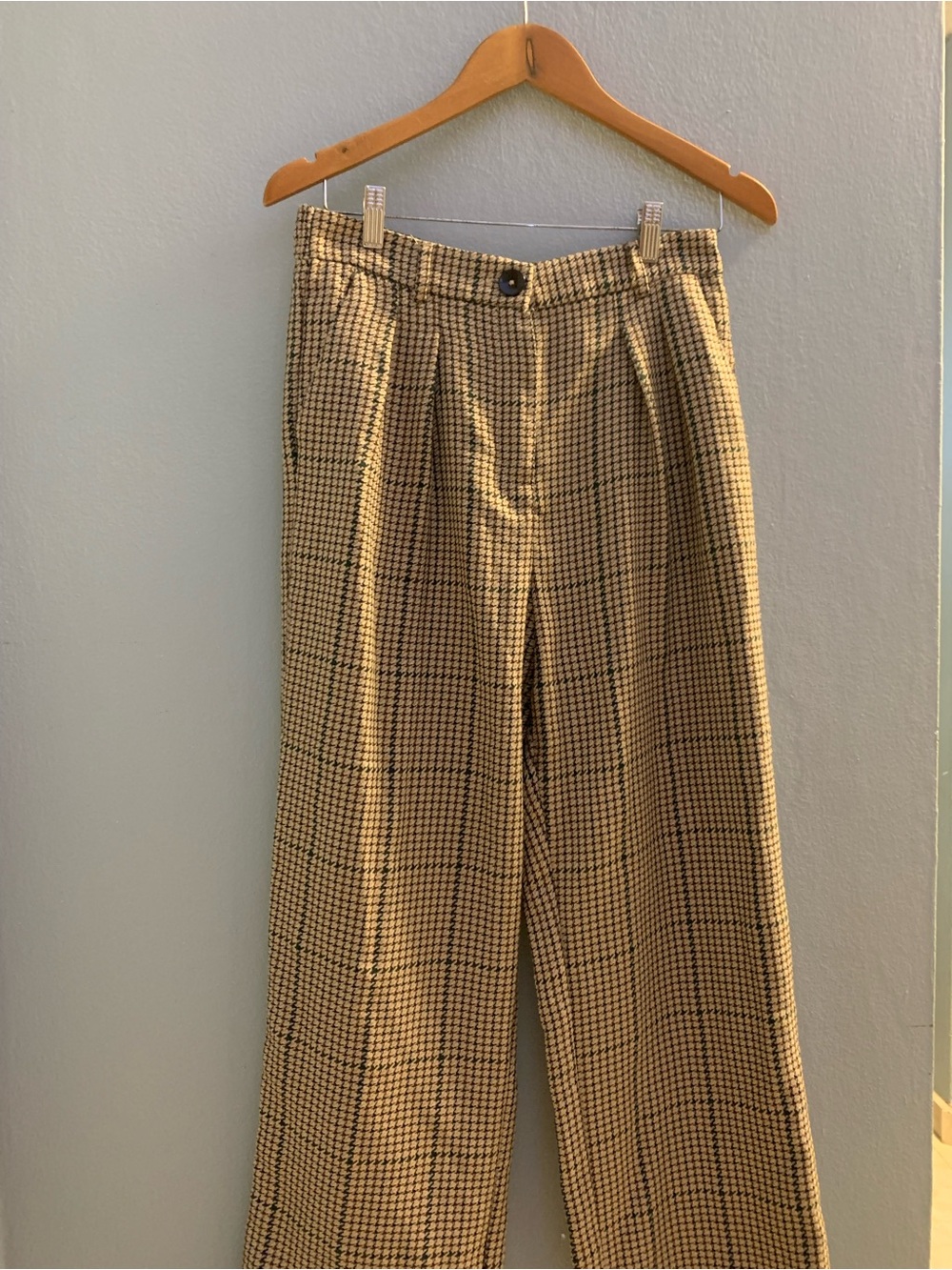 Classic Wide-Leg Plaid Trousers in Beige/ Brown/Black